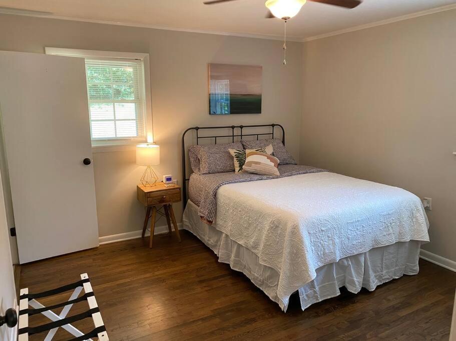 Ferienhaus Pine Valley Place 3 Bedroom 2 Bathroom House Gainesville