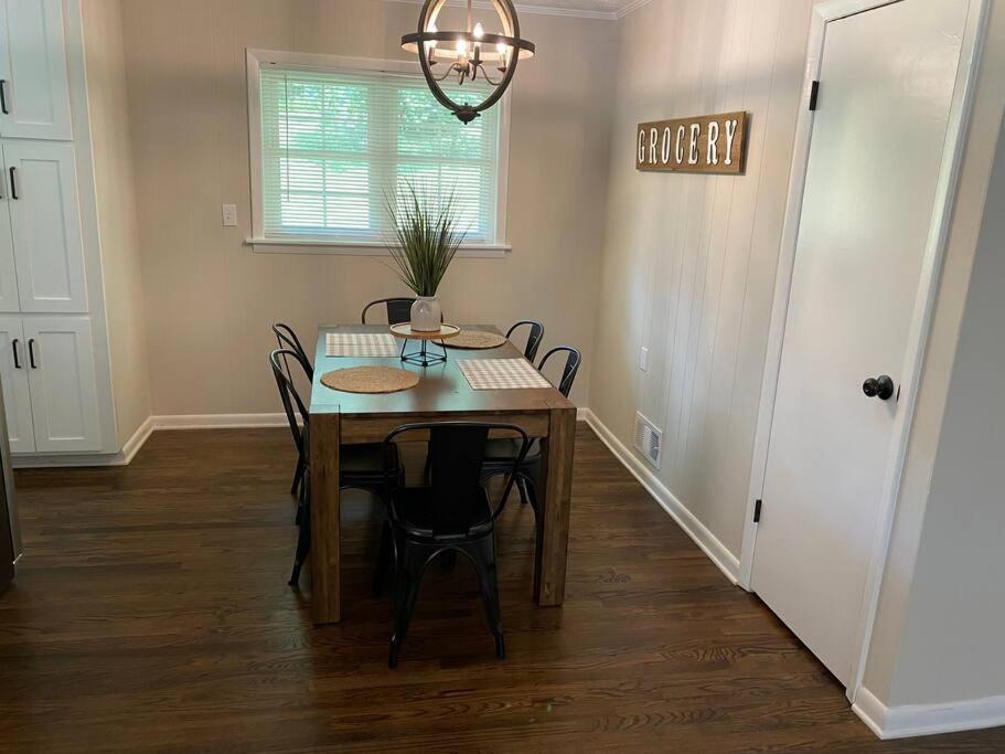 Pine Valley Place 3 Bedroom 2 Bathroom House Ferienhaus Gainesville